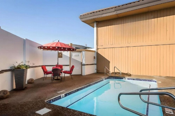 Rodeway Inn San Jose HWY-101 Tully Rd Exit image 13