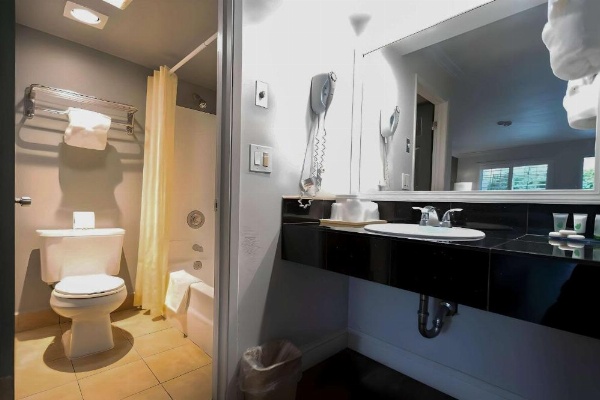 Rodeway Inn San Jose HWY-101 Tully Rd Exit image 14