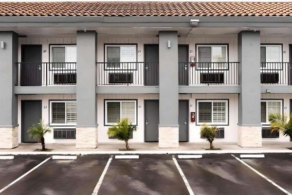 Rodeway Inn San Jose HWY-101 Tully Rd Exit Main image